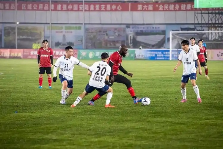 欧联杯：阿森纳 VS 罗马